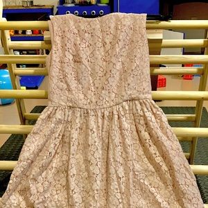 French Connection lace dress. Size 8.
